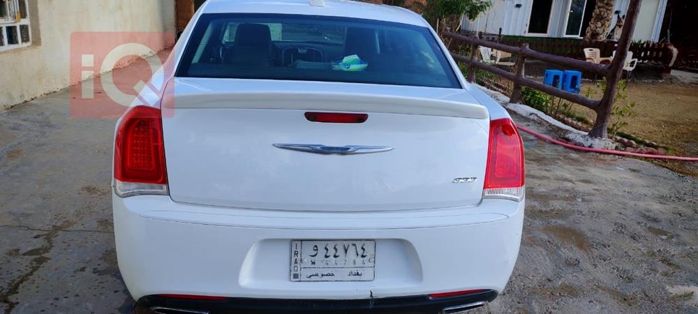 Chrysler 300